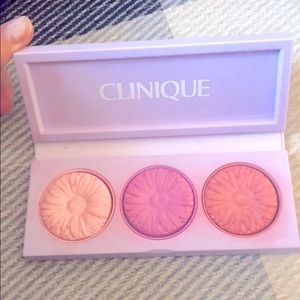 Clinique blush pop trio